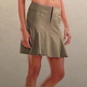Athleta Olive Green Hiking Travel Skirt | 14